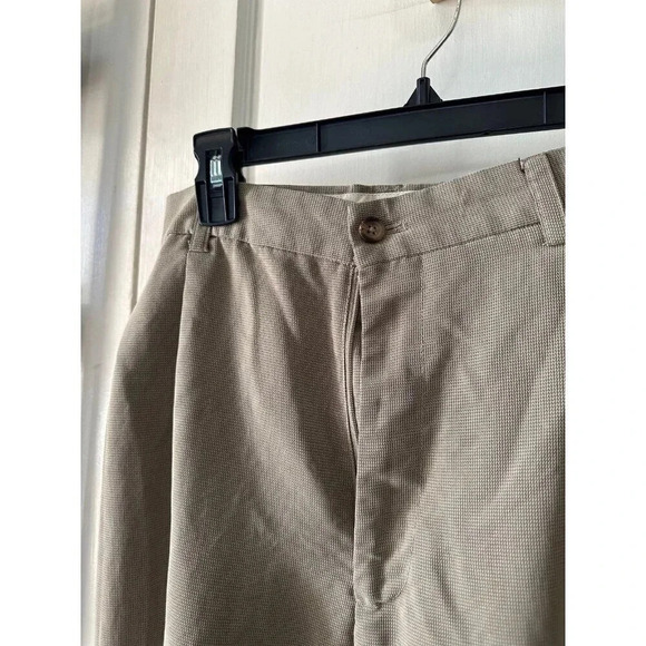 Claiborne Men’s size 38 x 30 khaki pants - Picture 3 of 8